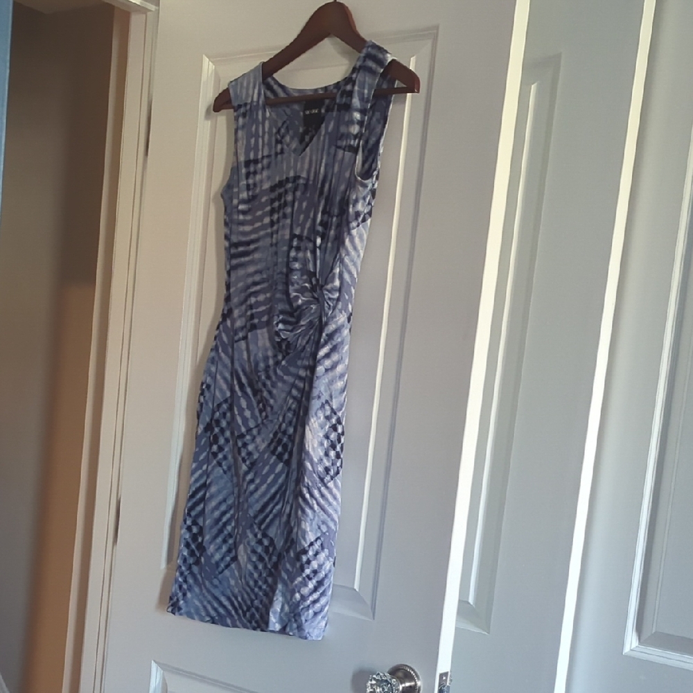 NIC+ZOE Blue and White Patterned Midi Dress